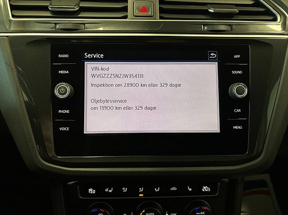 Volkswagen Tiguan 13 of 23