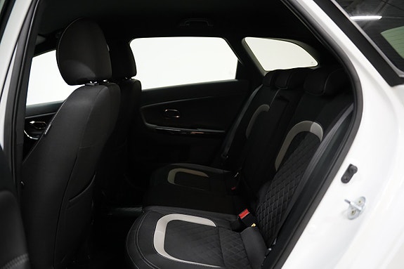 Kia Ceed 17 of 19