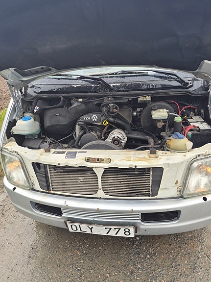 Volkswagen Transporter 3 of 6