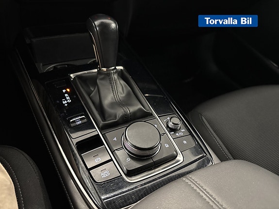 Mazda CX-30 9 of 16