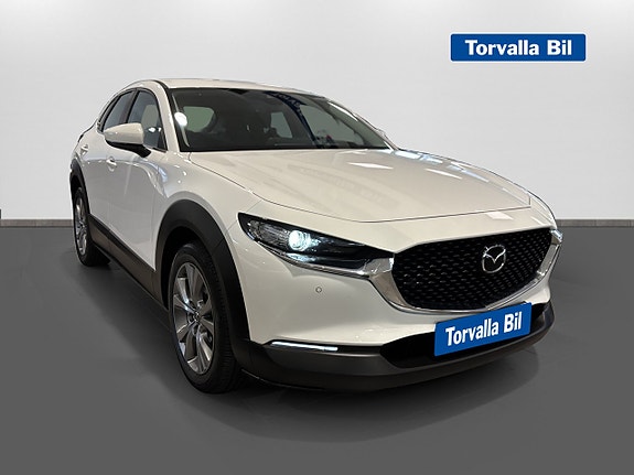 Mazda CX-30 3 of 16