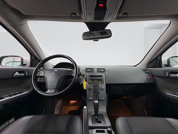 Volvo V50 11 of 16