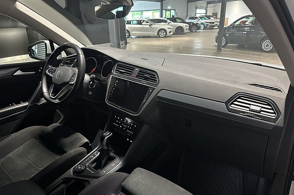 Volkswagen Tiguan 9 of 24