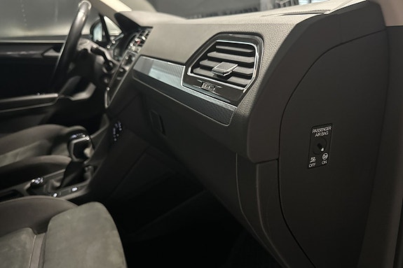 Volkswagen Tiguan 19 of 24
