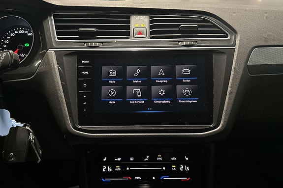 Volkswagen Tiguan 13 of 24