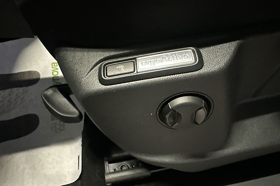 Volkswagen Tiguan 21 of 24