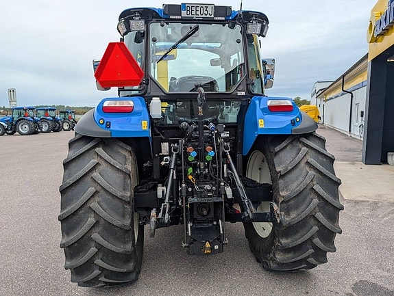 New Holland T5.110 4 of 16