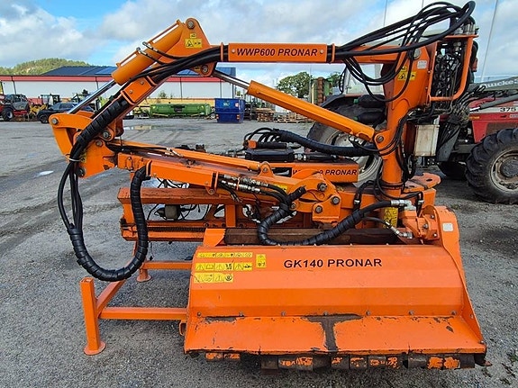 Pronar WWP600 med 140 klippaggregat