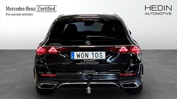 Mercedes-Benz E300 e 7 of 21