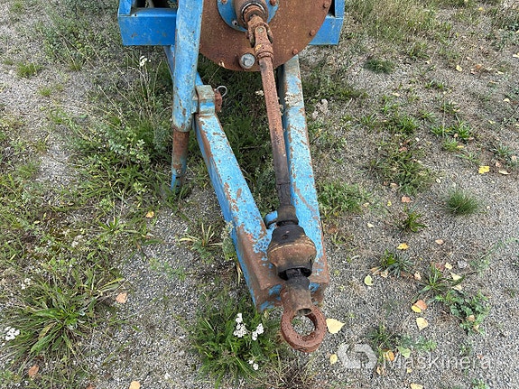 Vattentank på hjul 8 m³ med PTO-pump 11 of 27