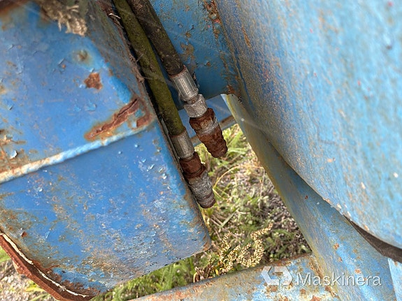 Vattentank på hjul 8 m³ med PTO-pump 13 of 27