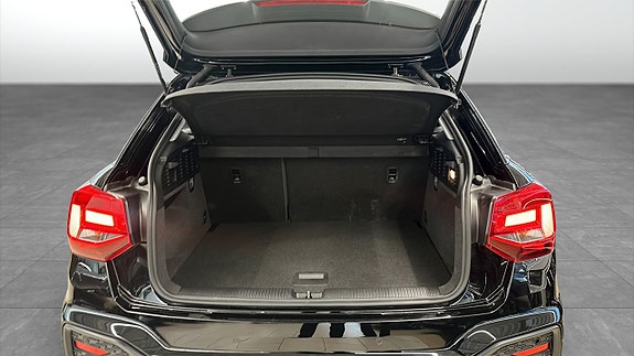 Audi Q2 7 of 14