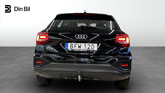 Audi Q2 5 of 14