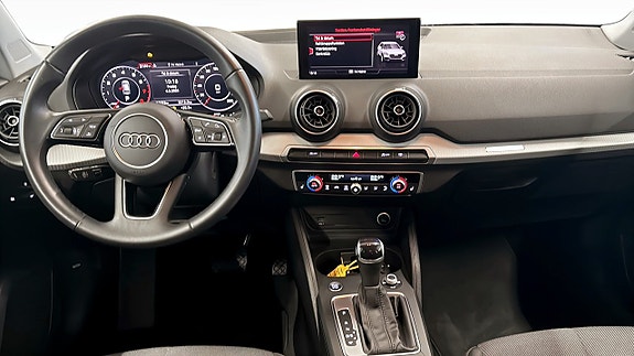Audi Q2 13 of 14