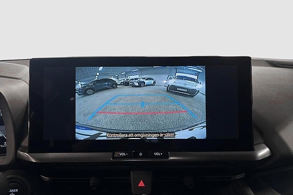 Toyota Corolla 13 of 14