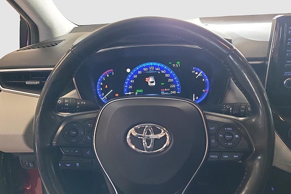 Toyota Corolla 10 of 14