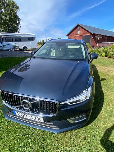 Volvo XC60 4 of 12