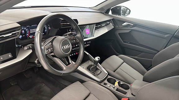 Audi A3 8 of 13