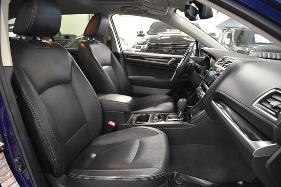 Subaru Outback 13 of 27