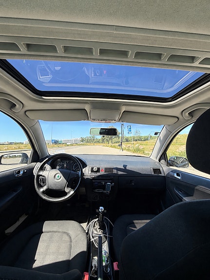 Skoda Fabia 9 of 15