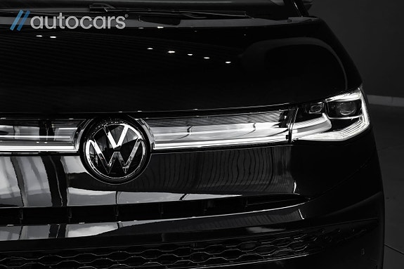 Volkswagen Multivan 10 of 30
