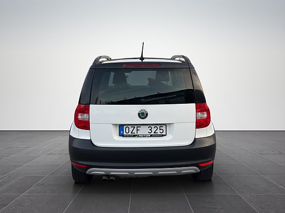 Skoda Yeti 8 of 14