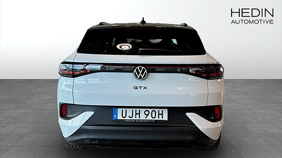Volkswagen ID.4 GTX 7 of 13
