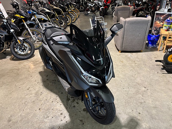 Honda NSS350 Forza #Endast540 mil# 8 of 12