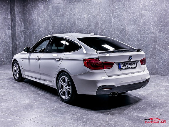BMW 320d 5 of 25