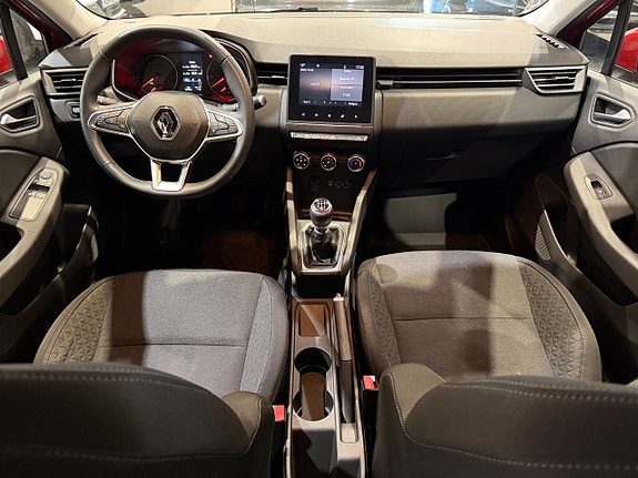 Renault Clio 9 of 23