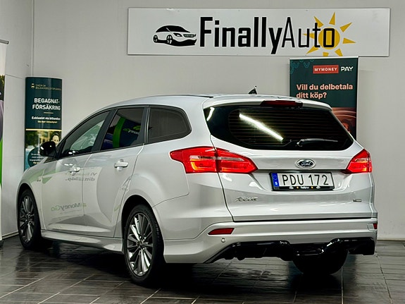 Ford Focus 3 of 11