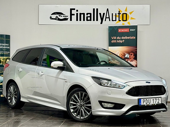 Ford Focus 2 of 11