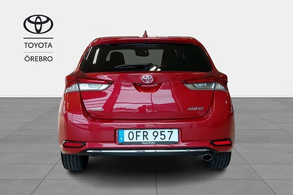 Toyota Auris 4 of 10