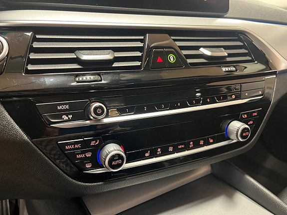 BMW 530e 17 of 24
