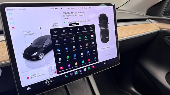 Tesla Model Y 11 of 22
