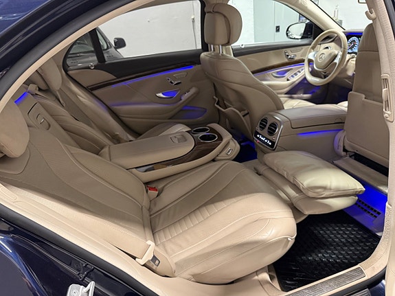 Mercedes-Benz S350 22 of 25