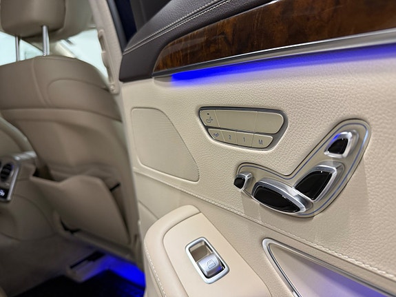 Mercedes-Benz S350 21 of 25