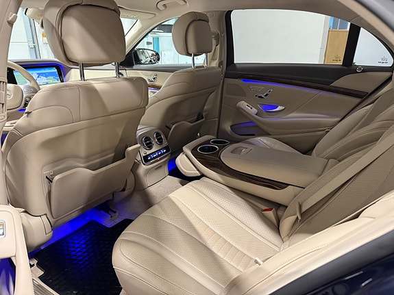 Mercedes-Benz S350 19 of 25