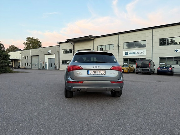 Audi Q5 8 of 19