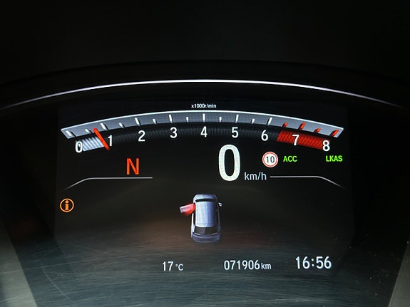 Honda CR-V 16 of 30
