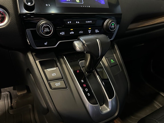 Honda CR-V 17 of 30