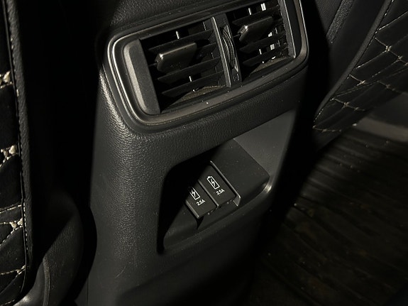 Honda CR-V 28 of 30