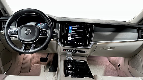 Volvo S90 10 of 13