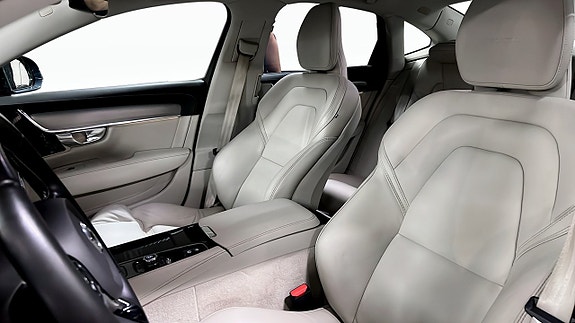 Volvo S90 8 of 13