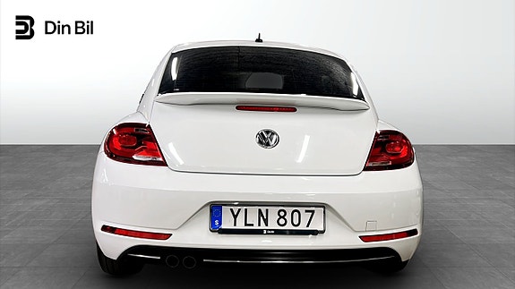 Volkswagen Beetle 5 of 12