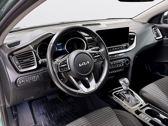 Kia Ceed 13 of 16