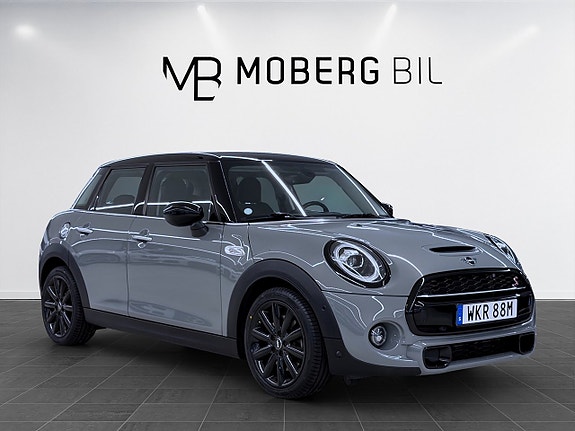 MINI Cooper S 3 of 16