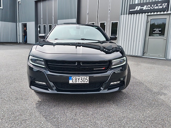 Dodge Charger 3 of 30