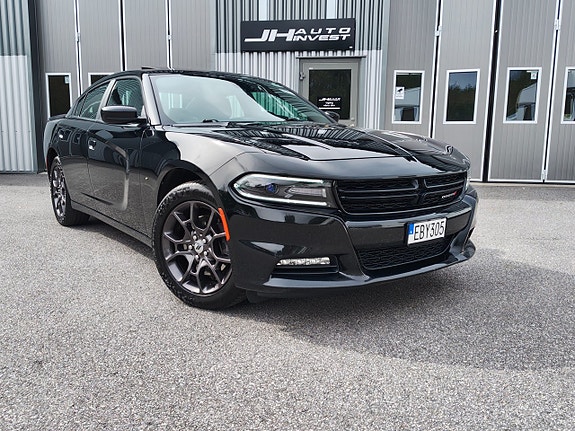 Dodge Charger 2 of 30