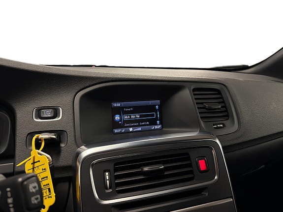 Volvo V60 12 of 17